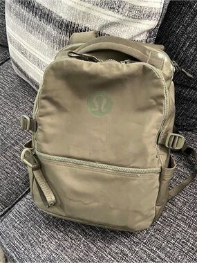 lululemon athletica Olive-Toned Everyday Backpack